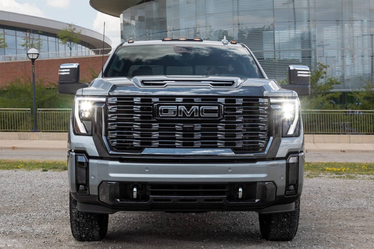 2024 GMC Sierra 2500 Denali Ultimate Review Bigger Better Even More 